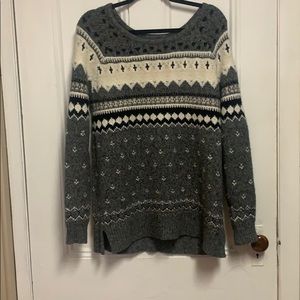 American eagle sweater